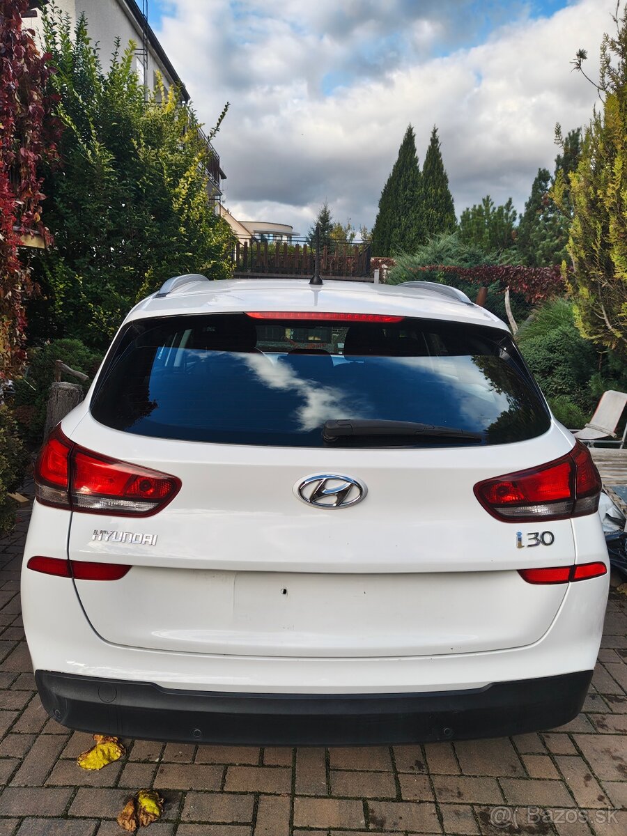 Predám Hyundai i30 kombi