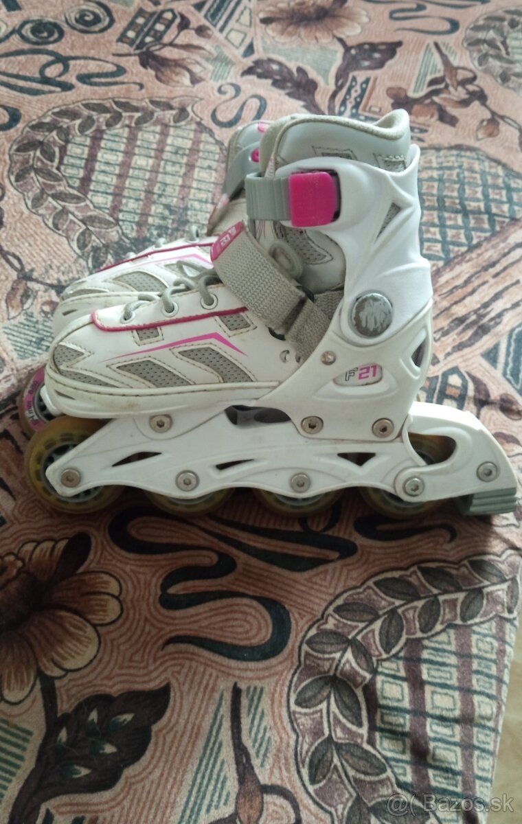 Predám kolieskové nadstaviteľné korčule 29-32