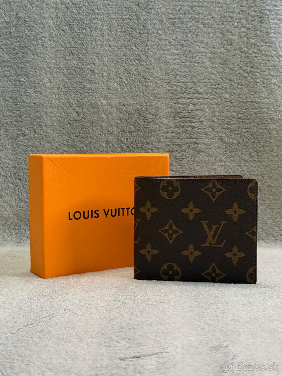 Peňaženka Lv