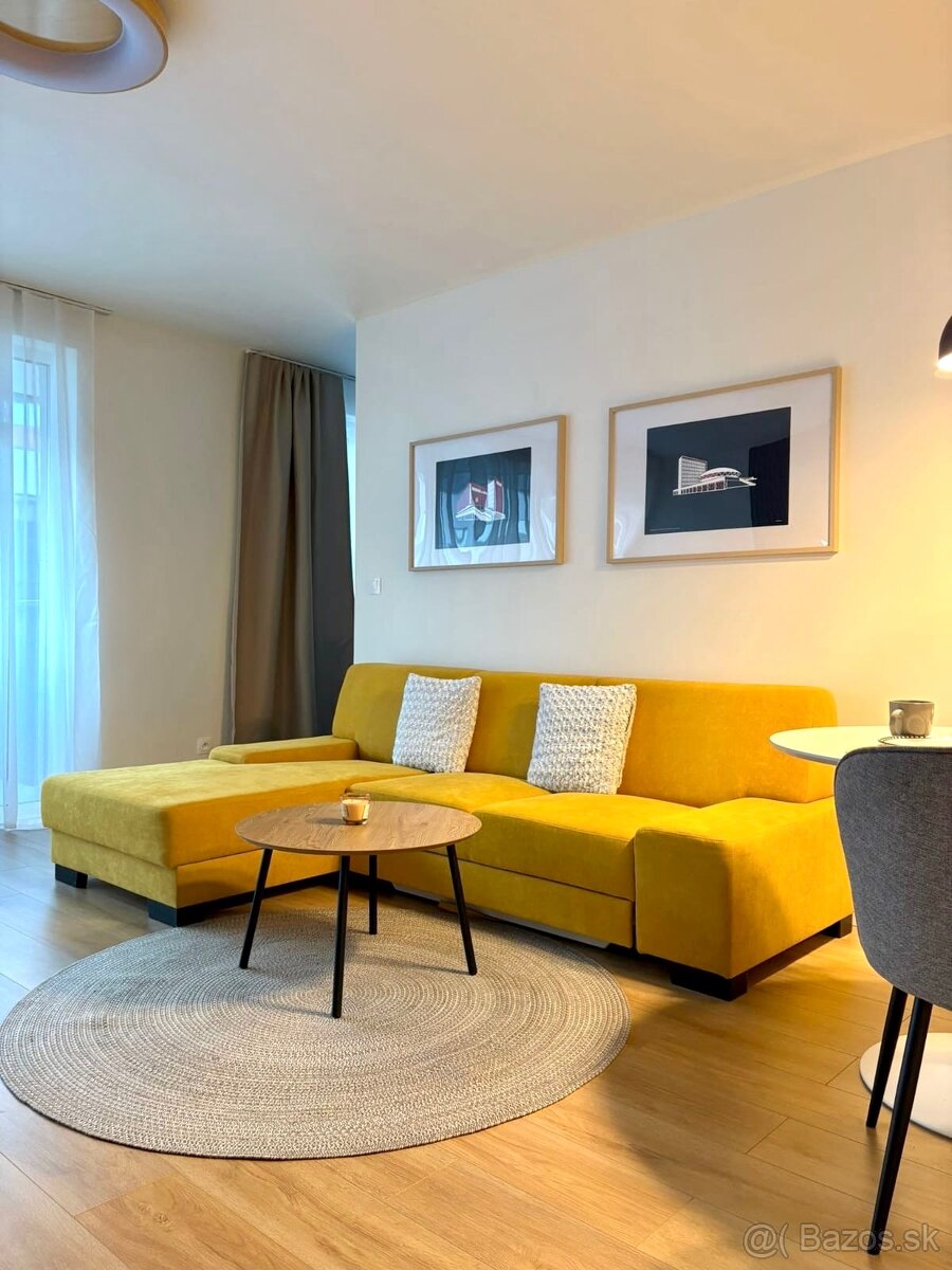 2-Izbový byt na prenájom- Riviéra/Nitra