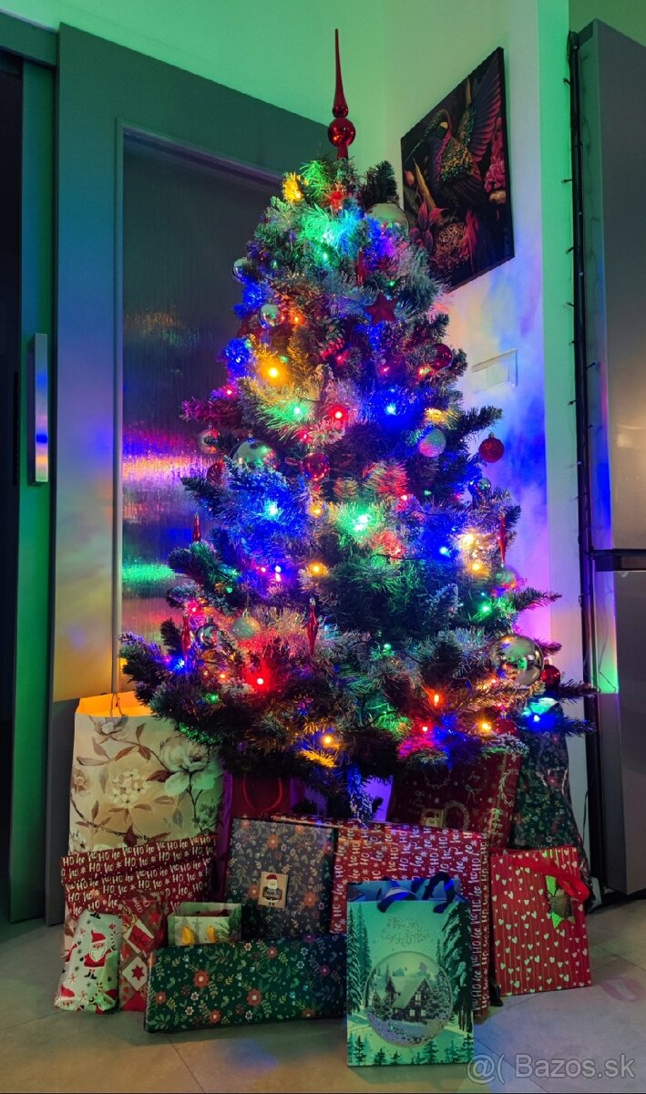 Vianočný stromček 3d