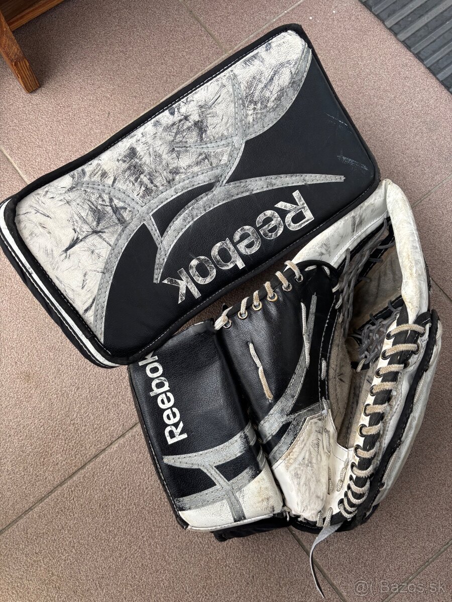 lapačka a vyrážačka YT