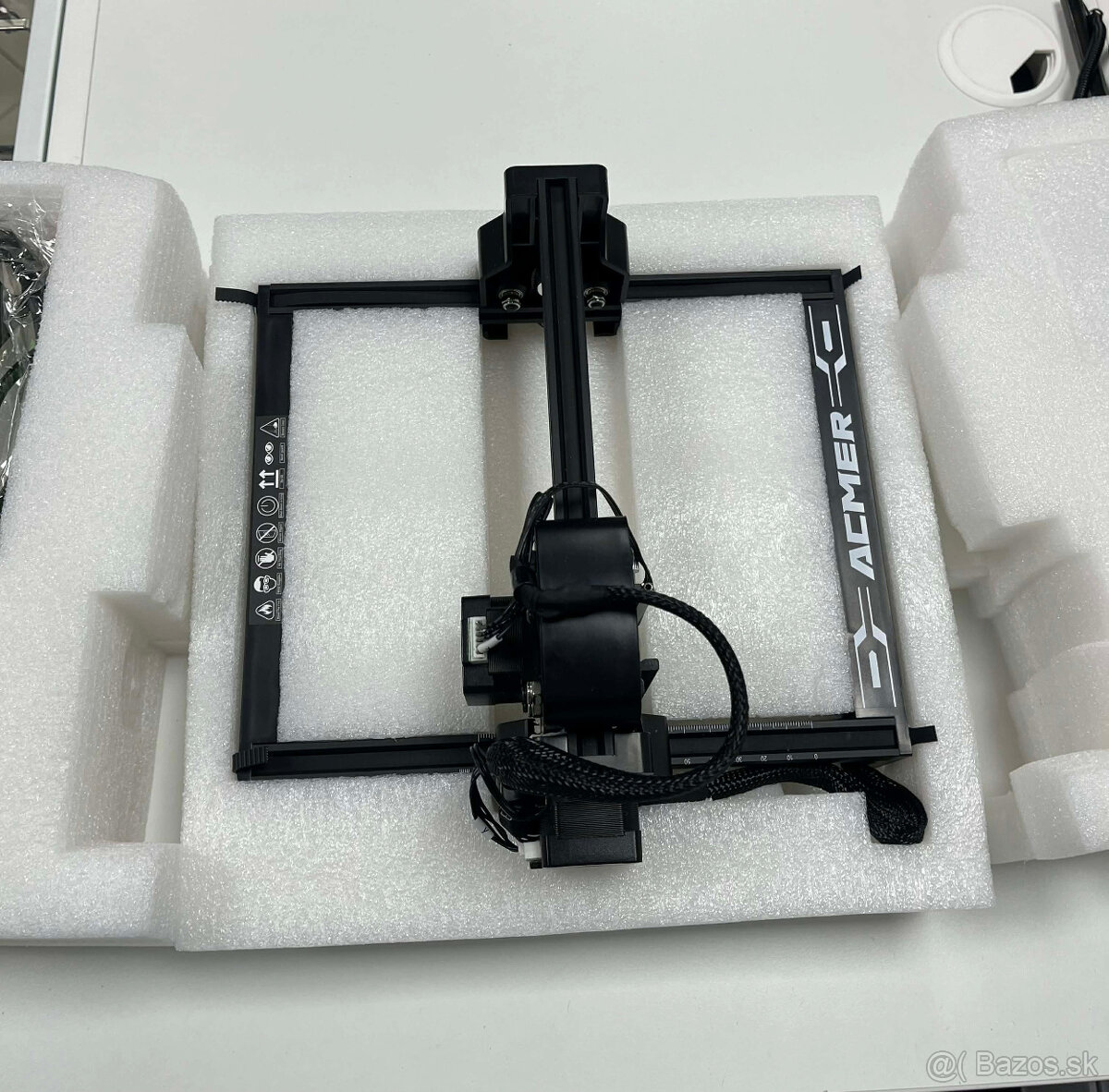 Laserový gravírovací stroj Acmer S1