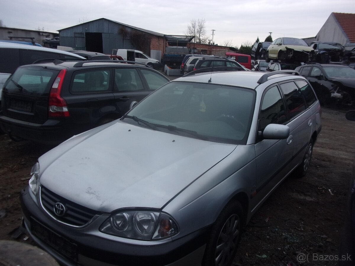 TOYOTA AVENSIS 2001 2,0 DIESEL