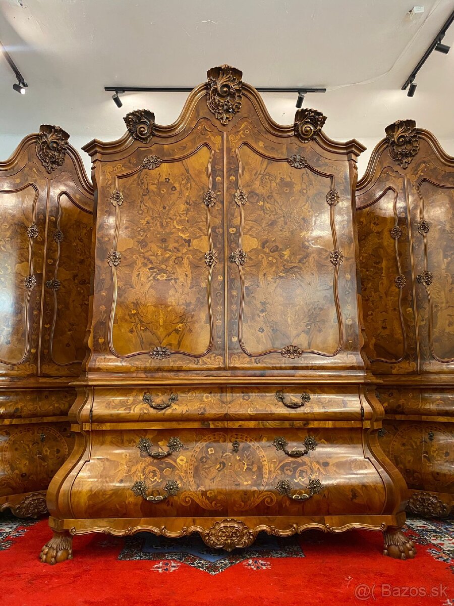Luxusný obrovský kabinet talianskeho dizajnéra COLOMBO