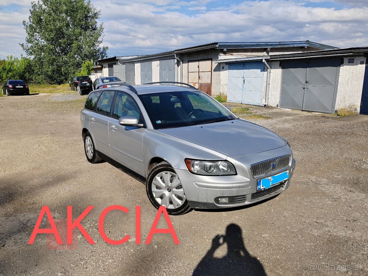 Volvo V50 2.0 100kw M6 - Možné splátky
