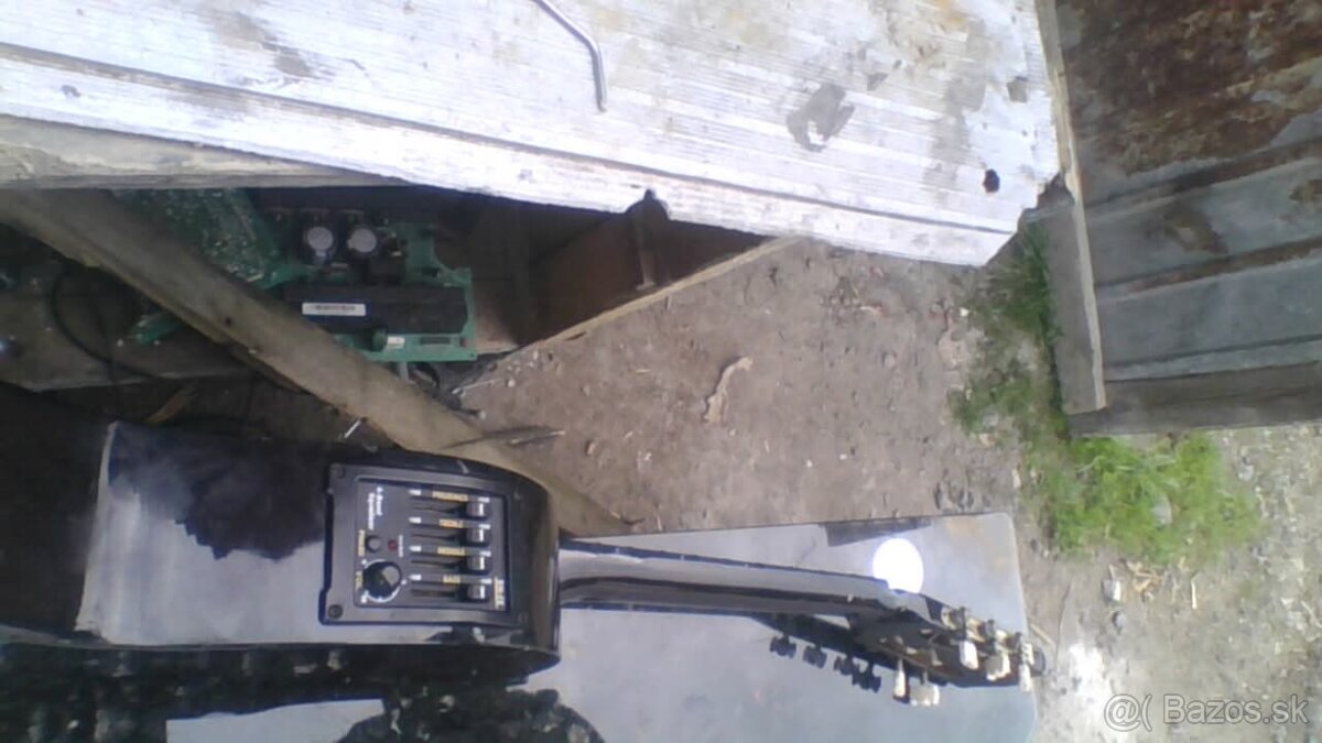 Elektricka gitara