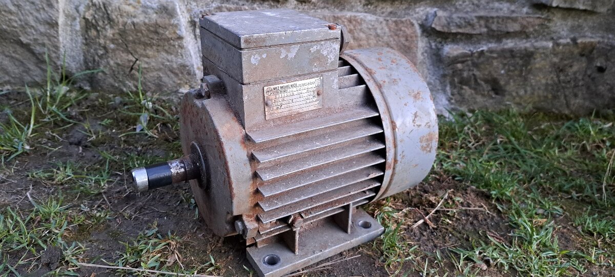 Predam patkovy MEZ Mohelnice 0,75 kw, 1380 ot/min
