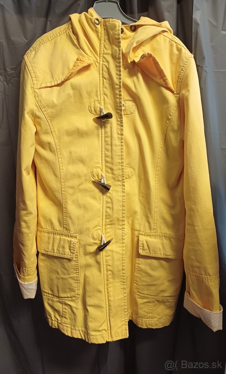 Dámska jarná parka s kapucňou