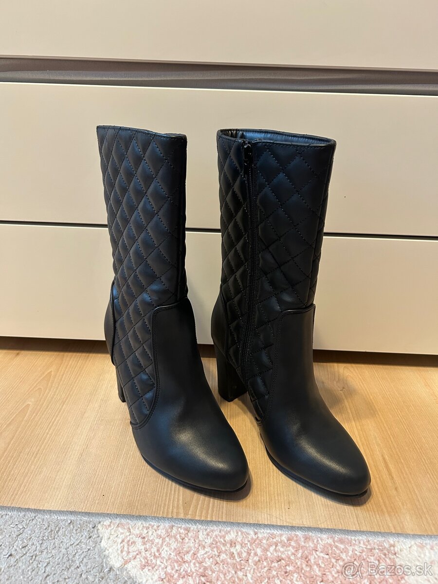 Nové dámske čižmy, veľ. 36