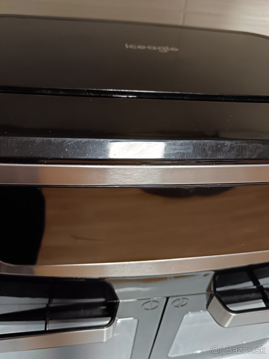 Teplovzdušná fritéza