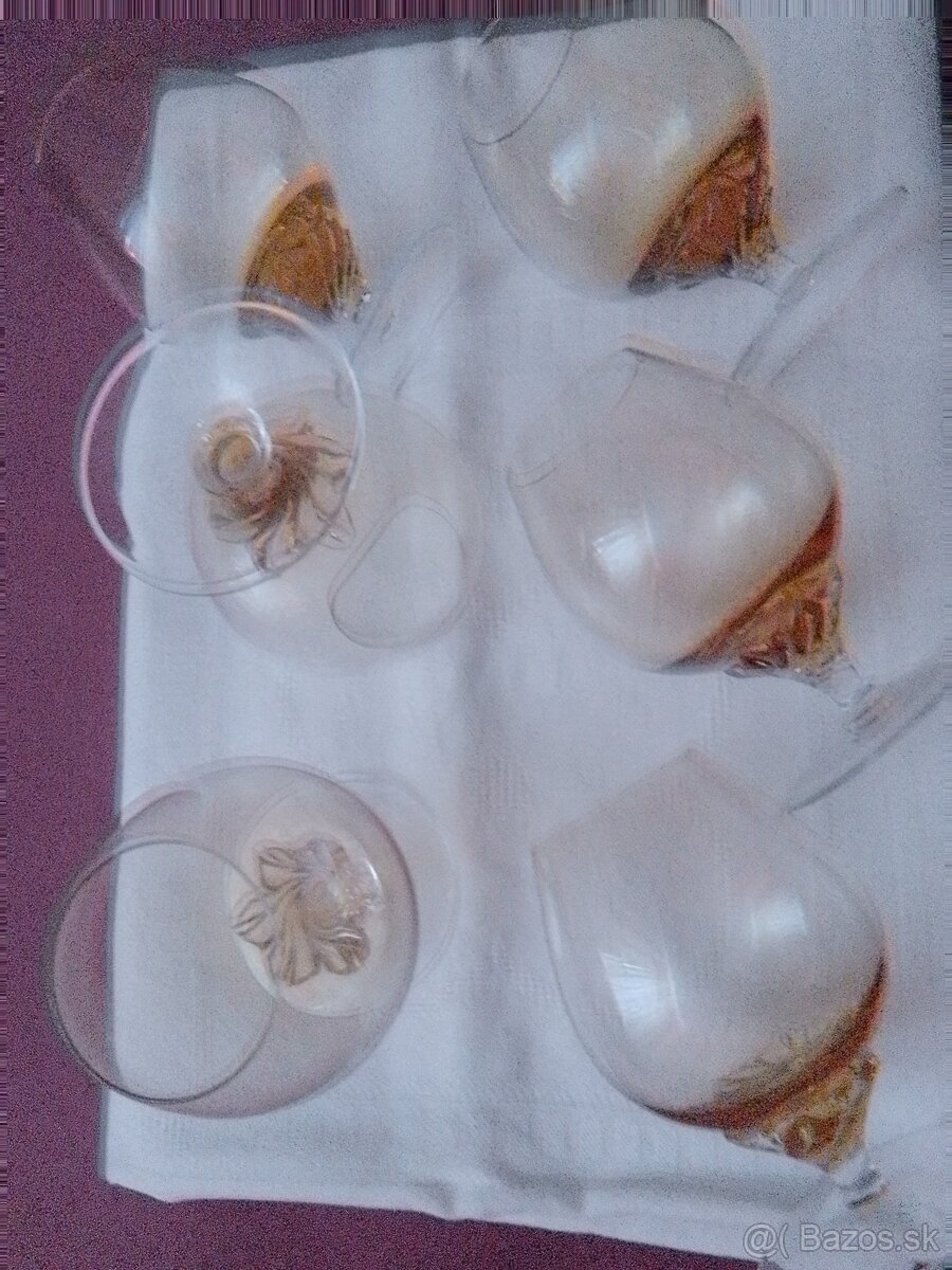 Starožitné koňakové poháre