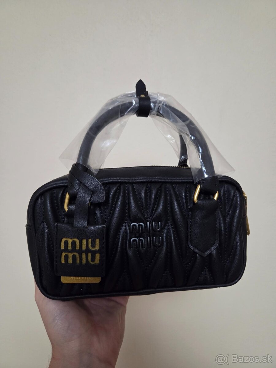 kabelka Miu Miu