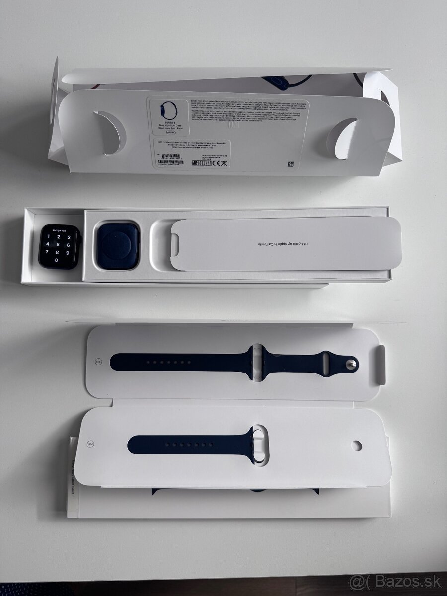 Apple Watch Series 6 (44mm)