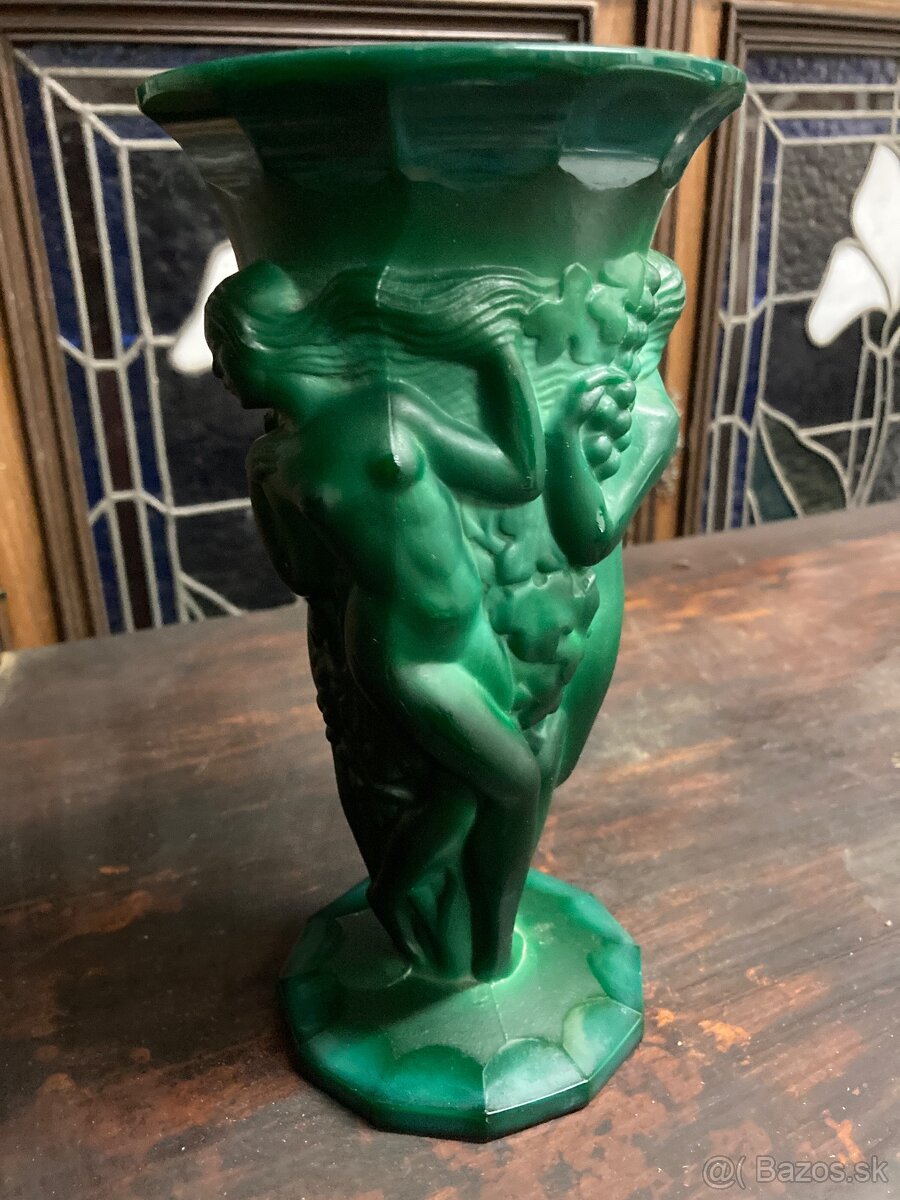 Jade váza ART DECO, 22 cm