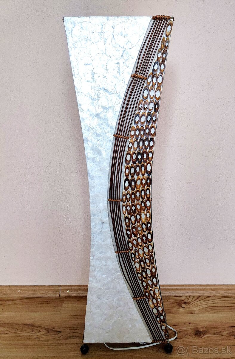 Stojacia lampa 95cm, pravá perleť a bambus r