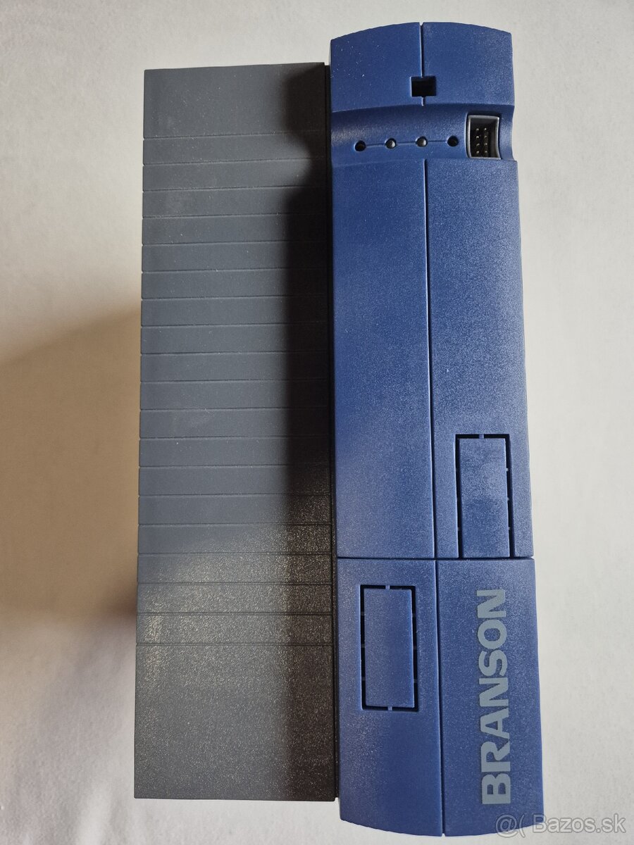 Frekvenčný menič ACU 401 25A