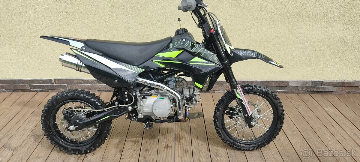 Stomp 125