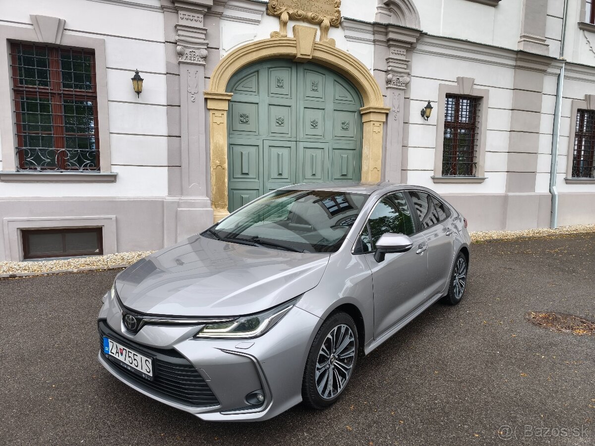 Toyota Corolla 1.6 benzín