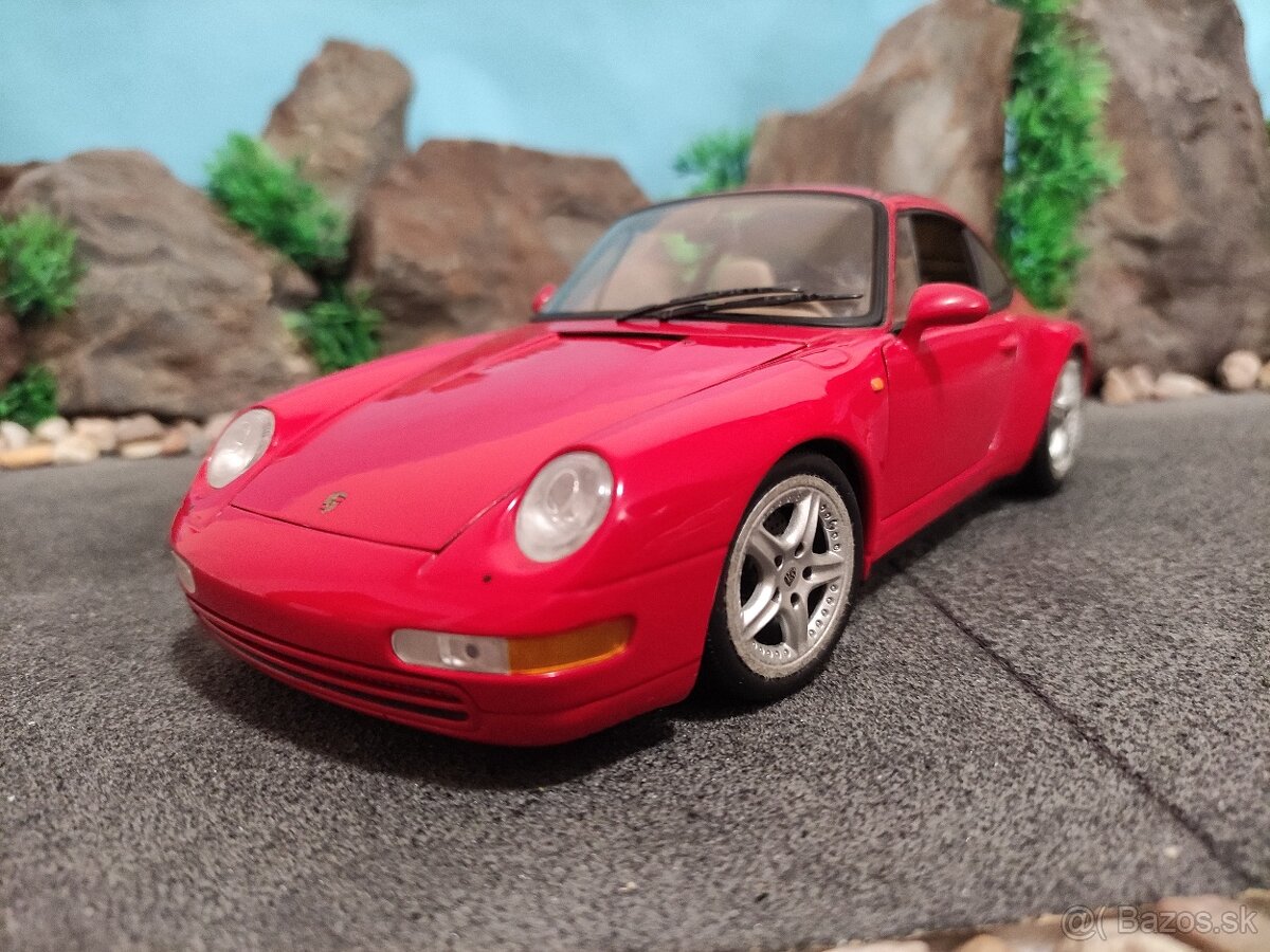 Prodám model 1:18 porsche 911 carrera targa 993
