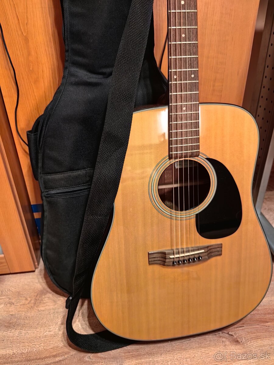 Predám KVALITNÚ akustickú GITARU