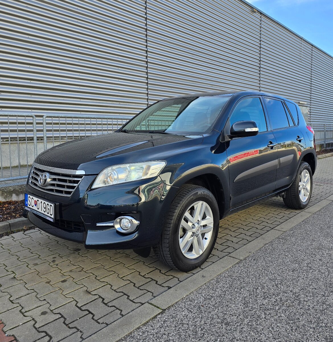 Toyota RAV4 2.0 benzín, slovenský pôvod, 2.majiteľ
