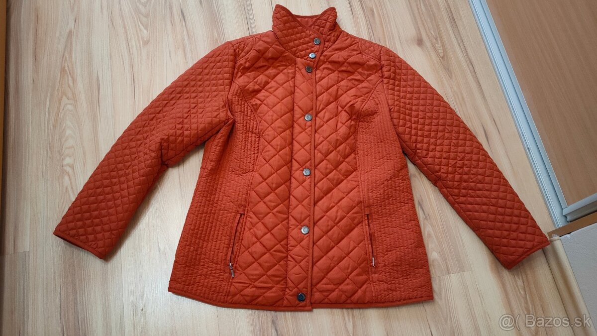 Krásna prechodná bunda 44