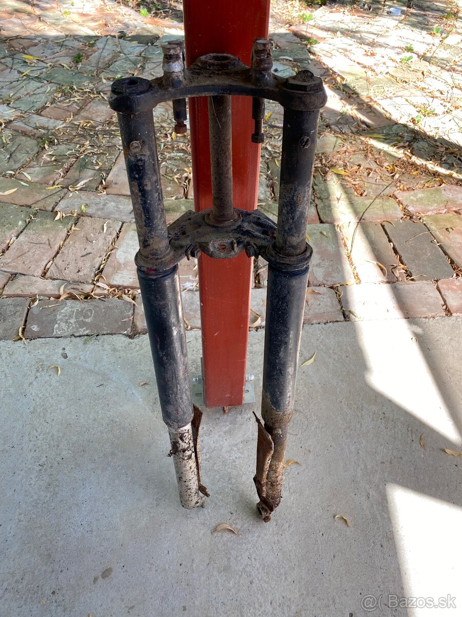 Predna vidlica jawa panelka