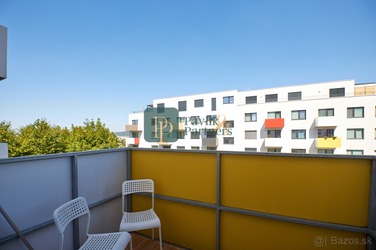 Predaj 2 izbový byt, novostavba Zelené dvory, zariadený