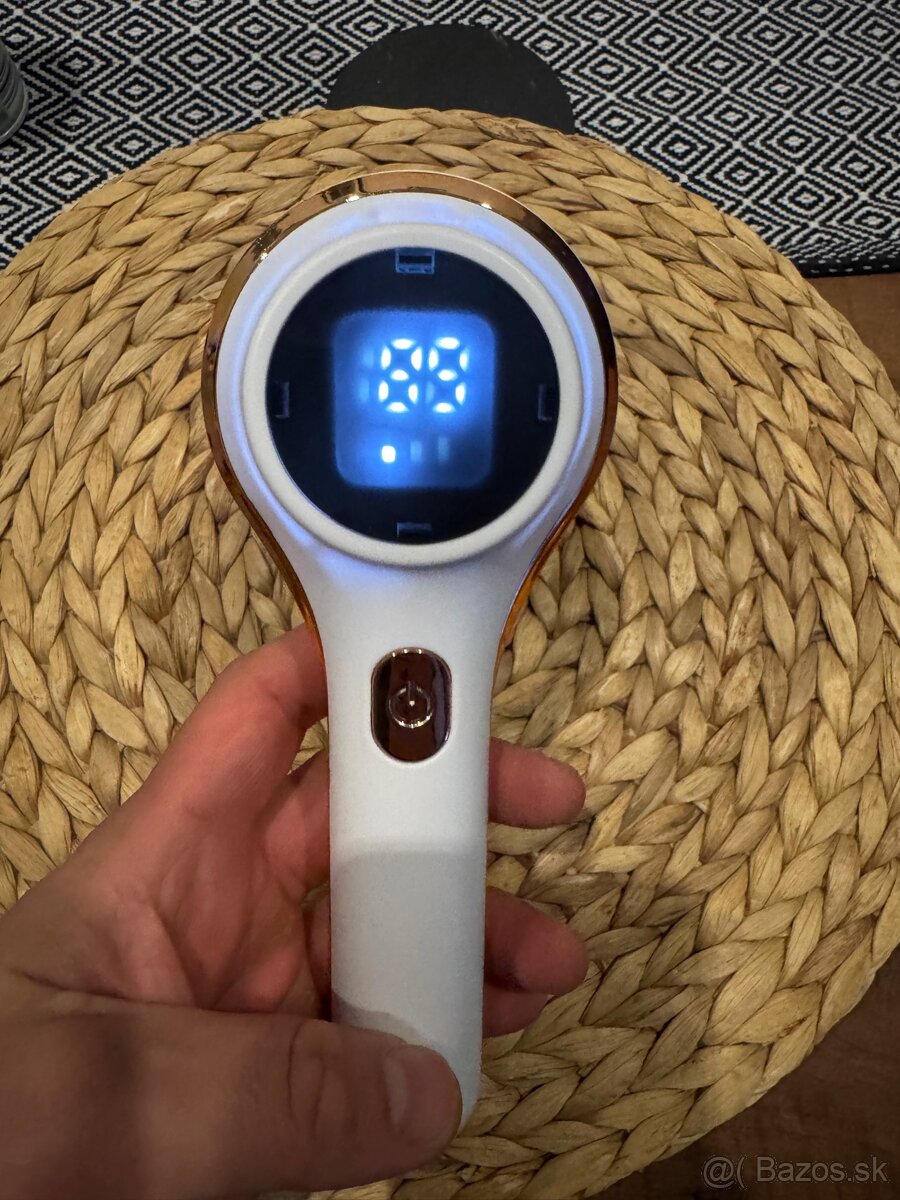 Odžmolkovač novy USB C