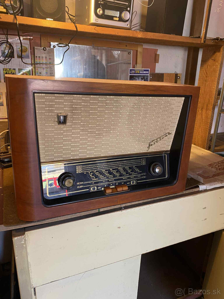 Rádio Tesla 721A "Festival