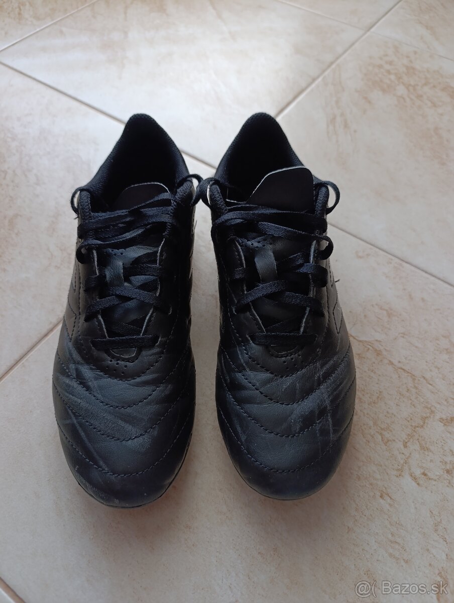 Predam kopacky Adidas velkost 38