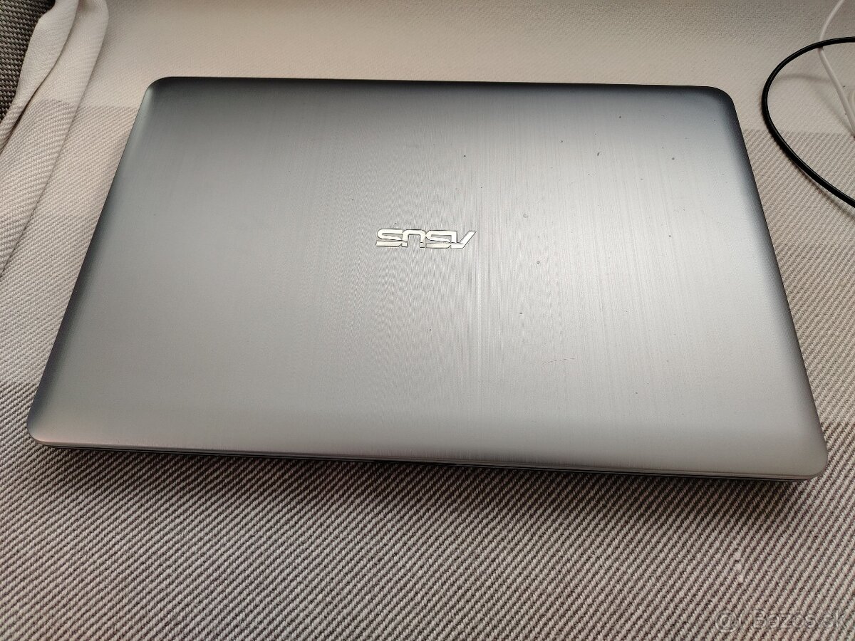 Asus X540U + windows 10