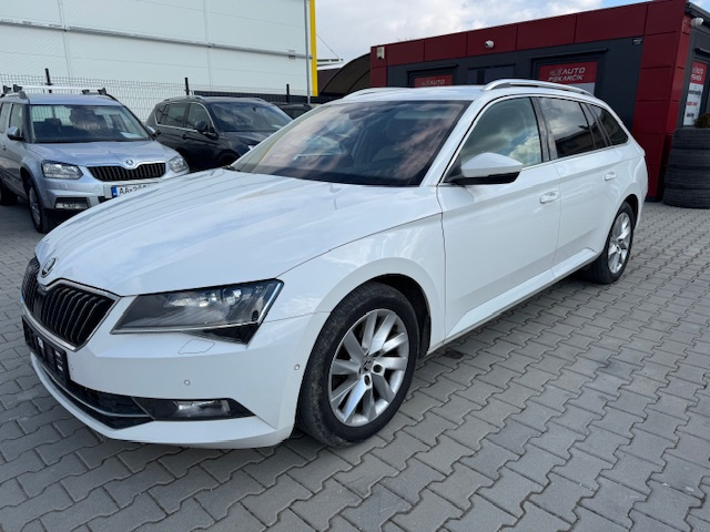 Škoda Superb Combi 2.0 TDI Business DSG AKONTACIA OD 0%