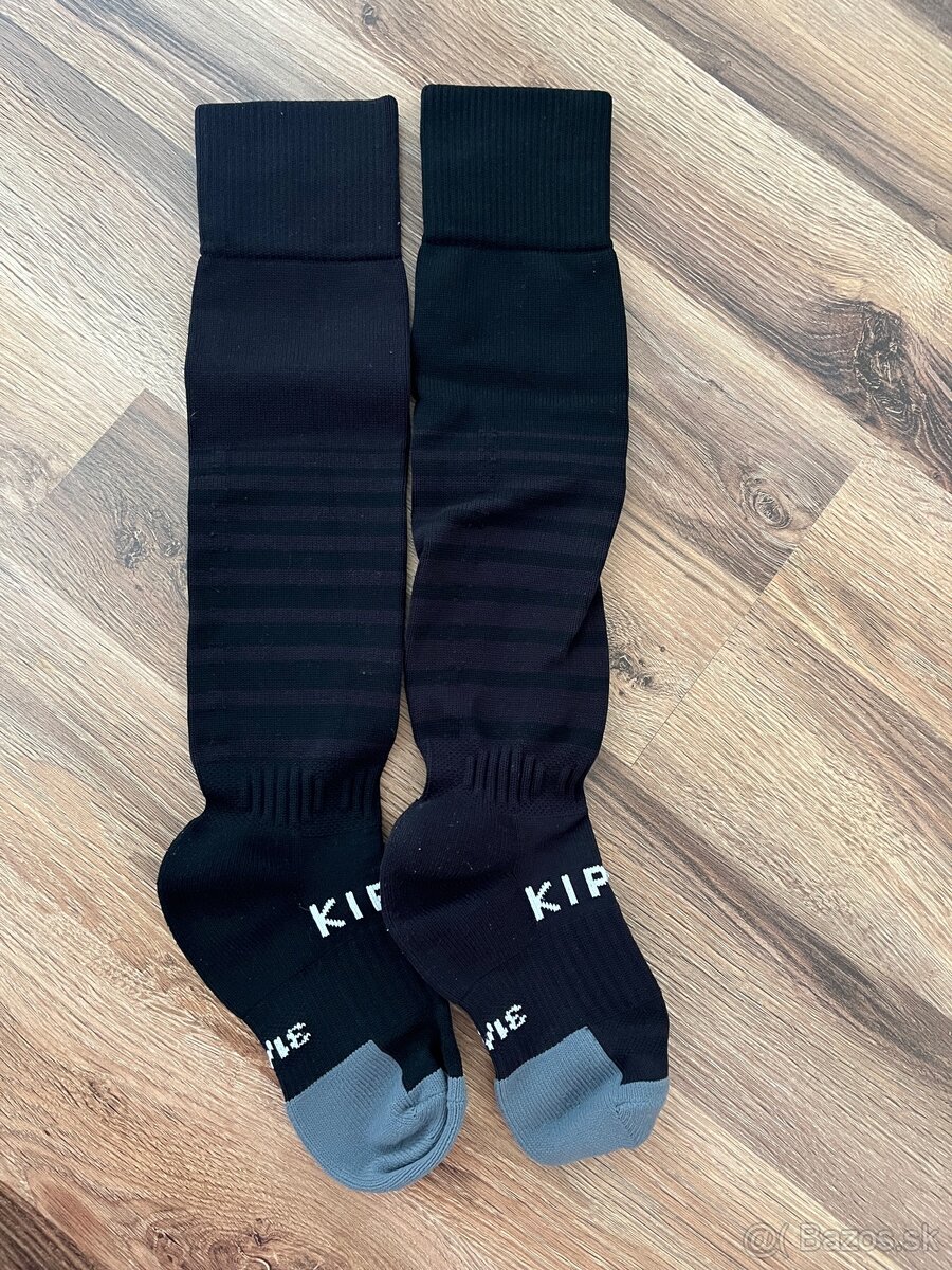 Detské futbalové podkolienky Kipsta 31/34