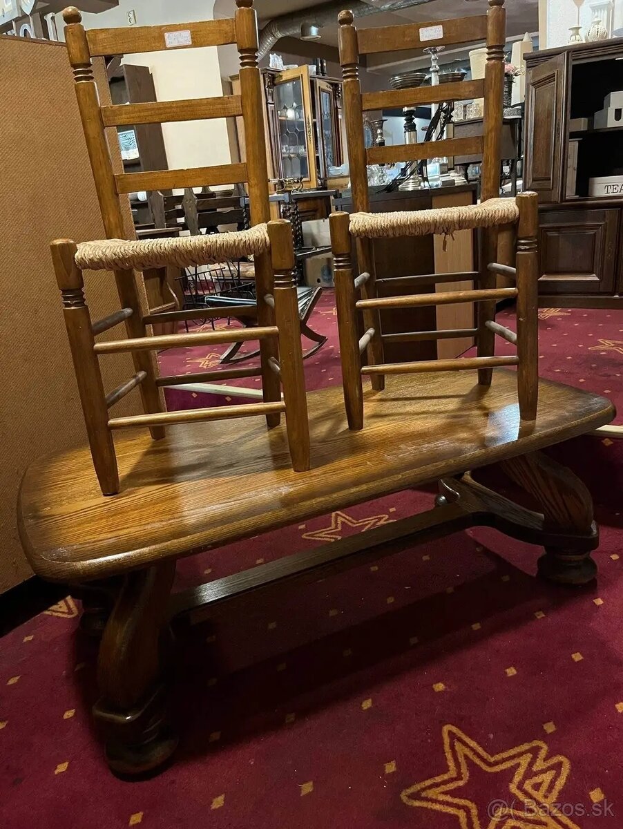 Konferenčný stolík