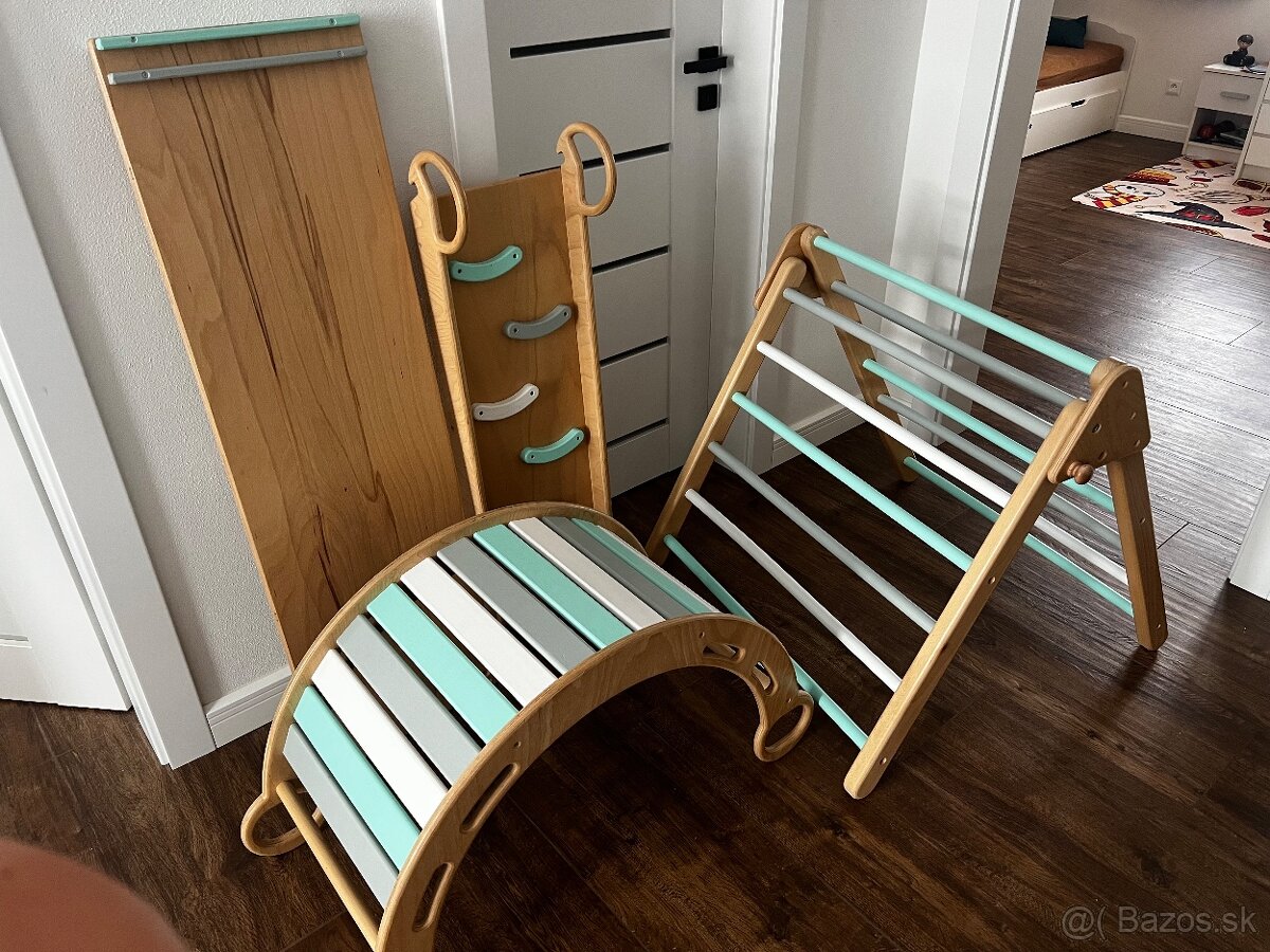 Piklerovej triangel set Emika