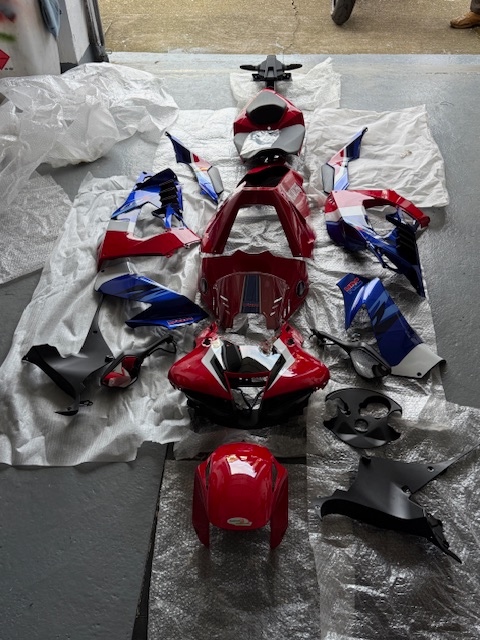 KAPOTÁŽ - HONDA CBR 1000RR-R - 2020