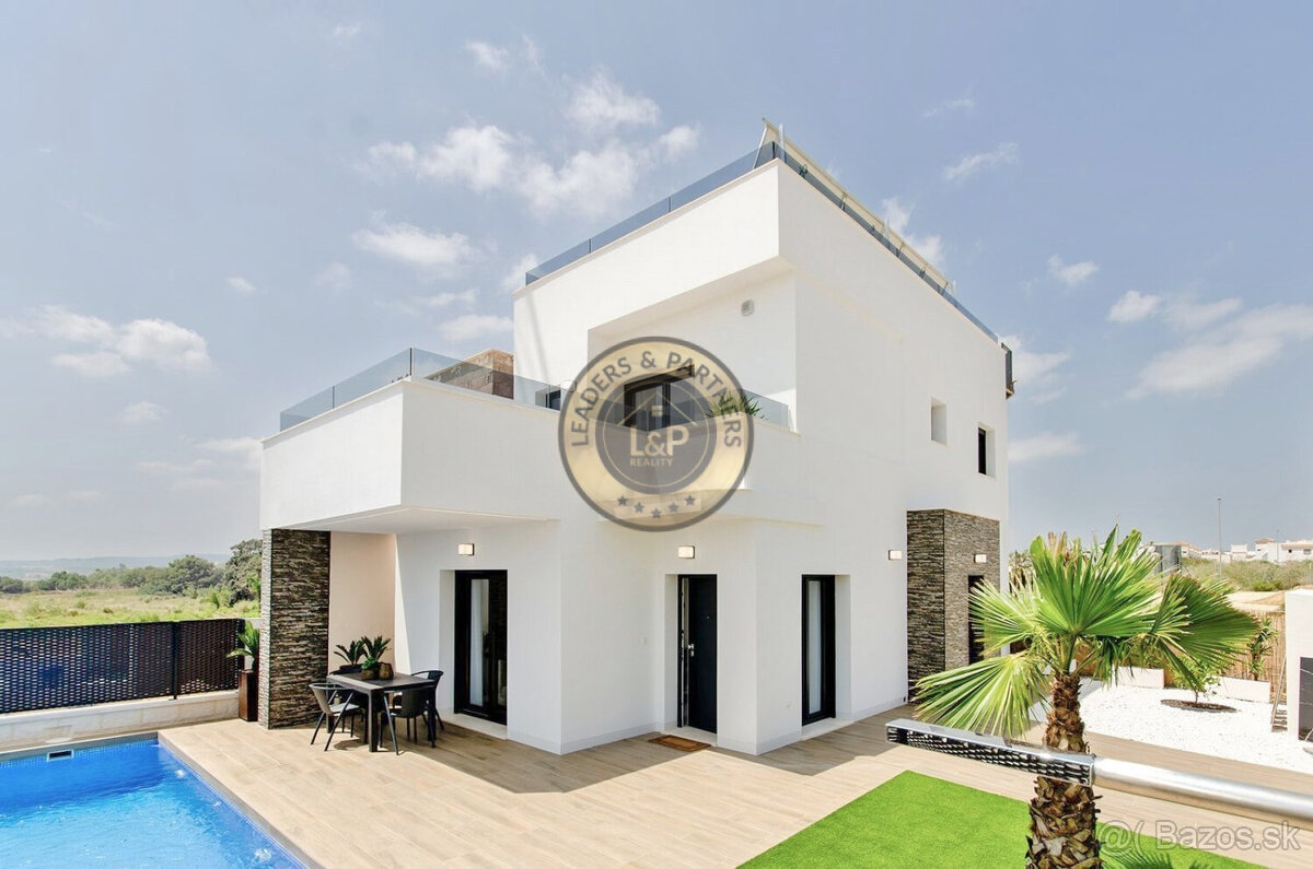 Luxusný dom 4+kk s bazénom, Torrevieja-Los Montesinos, Špani