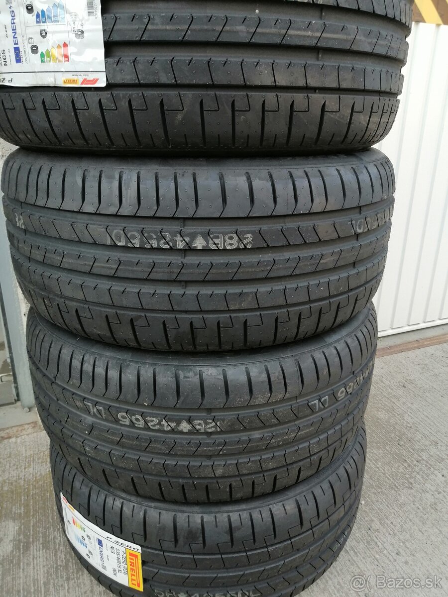 Nové pneu PIRELLI P-ZERO 235/40R19 96W XL leto