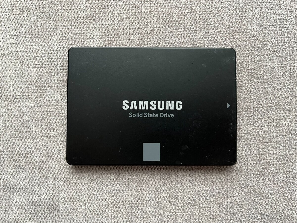 2,5" SSD Samsung / Kingspec / Silicon Power 1TB