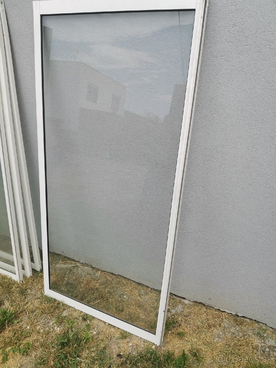 Predám zasklenie na balkón