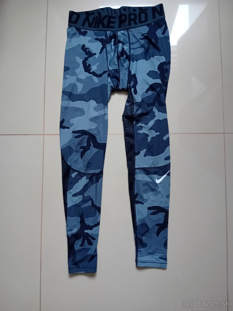 Panske bezecke spodky Nike velkost M