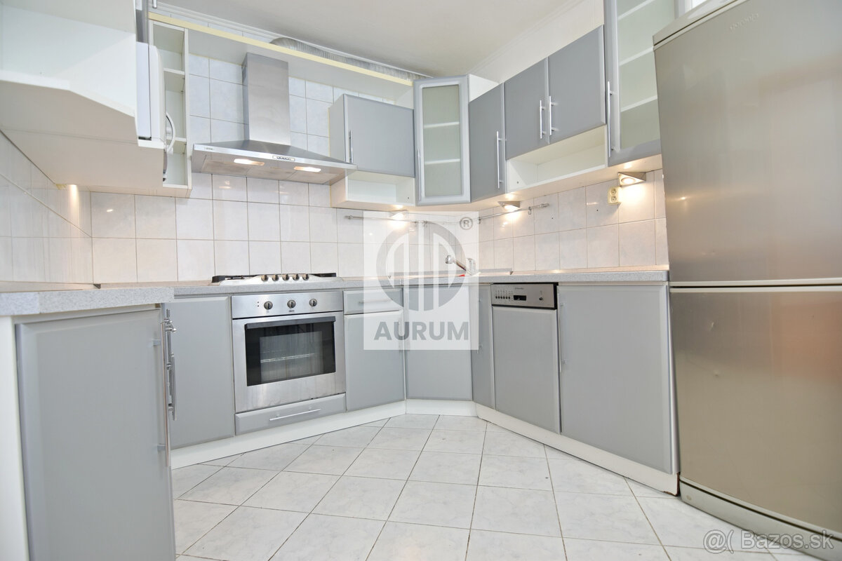 4 izb. byt, 6m loggia, ul. Jenisejská, Nad Jazerom