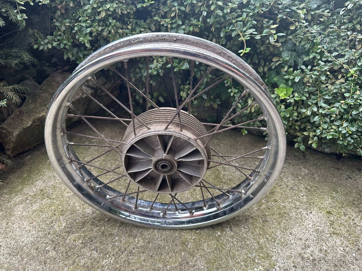 Koleso na jawa 350