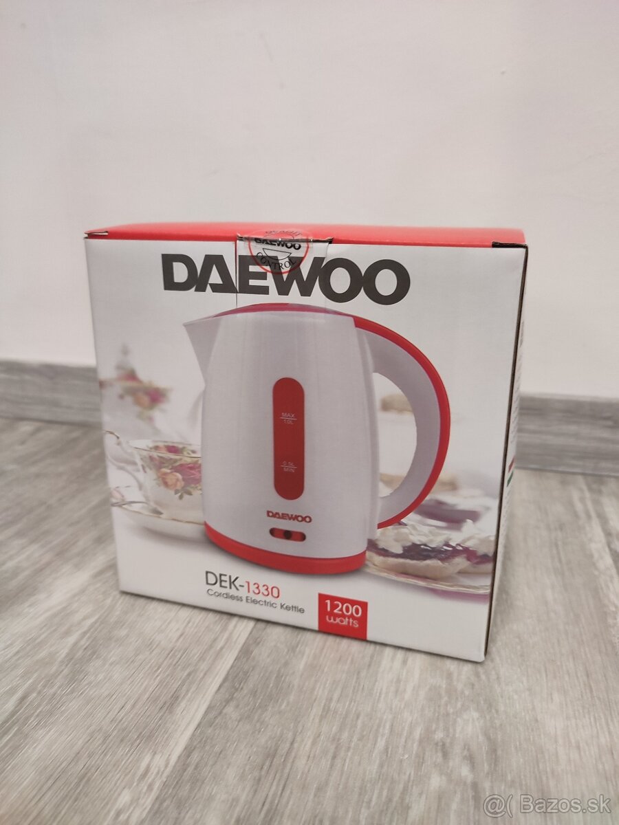 Daewoo rýchlovarná kanvica - NOVÁ / NEROZBALENÁ
