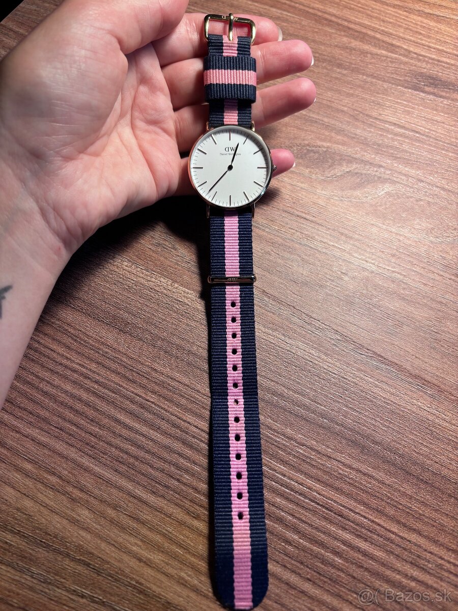 Damske hodinky - Daniel Wellington - rose gold