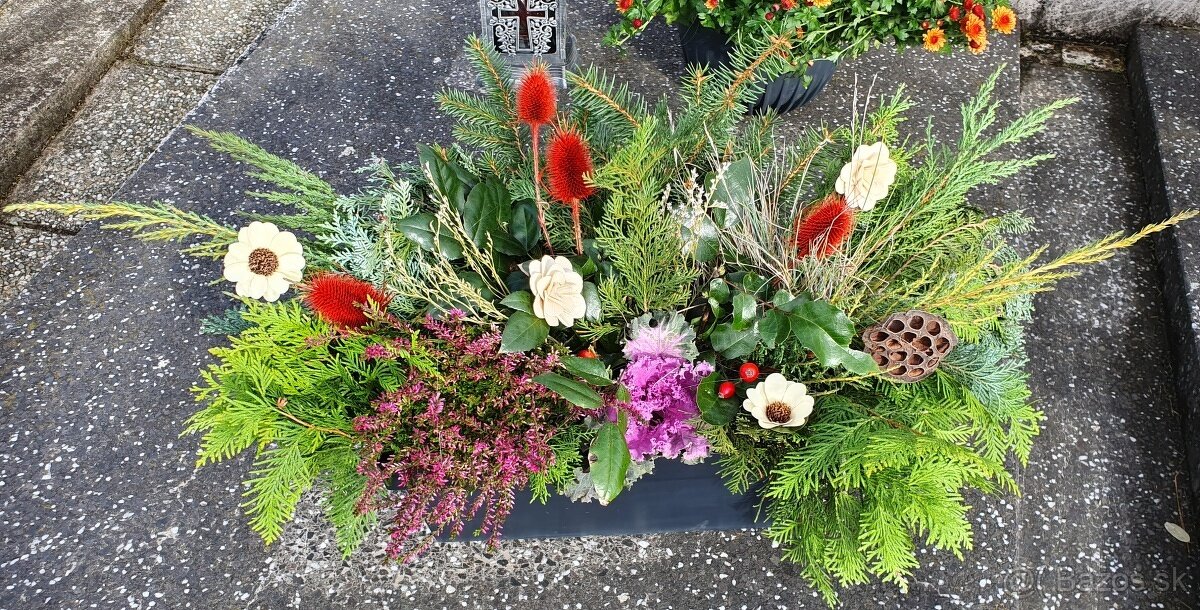 Aranžmány na hroby