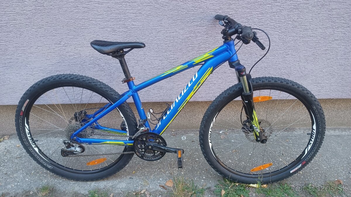 SPECIALIZED Pitch horsky bicykel 27,5" Shimano