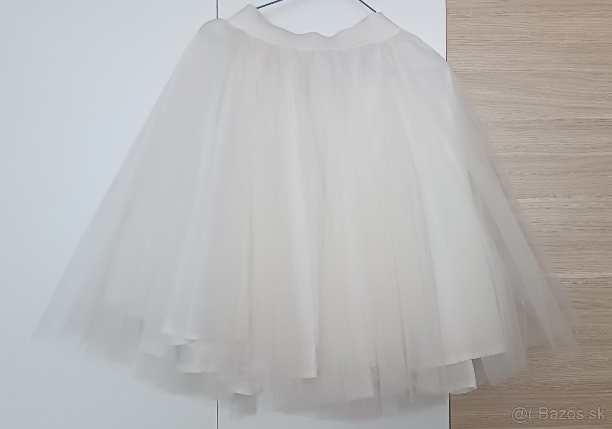 Dámska tylová sukňa